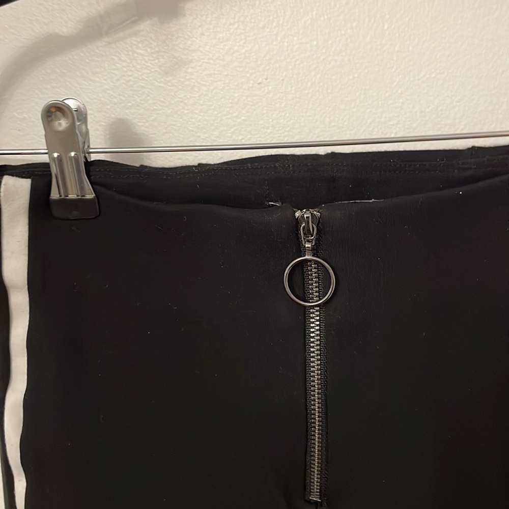 Pants - Picture 6 of 7